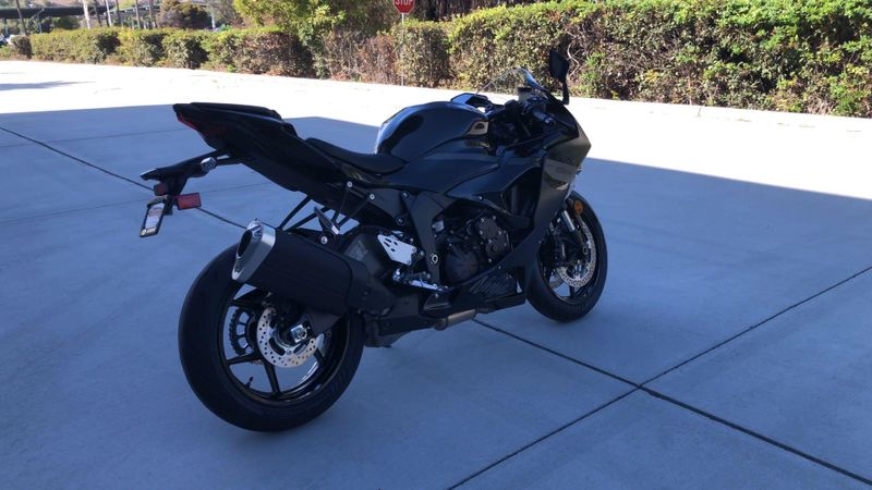 New 2027 Kawasaki NINJA ZX-6R Image 4