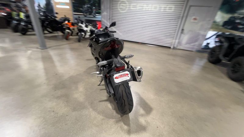 New 2027 Kawasaki NINJA ZX-6R ABS Image 7