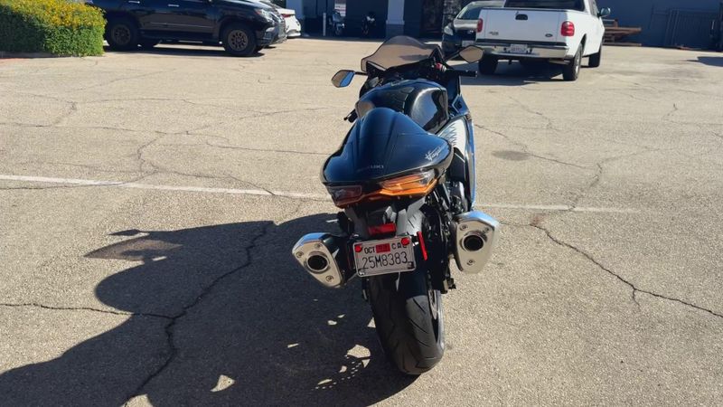 Used 2022 Suzuki HAYABUSA CA Image 7
