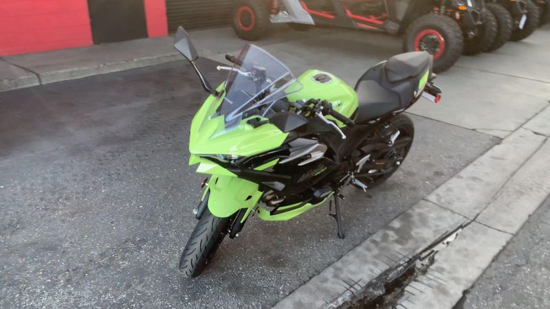 New 2026 Kawasaki NINJA 500 SE ABS Image 4