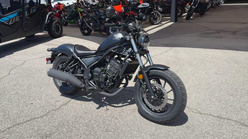 New 2026 Honda REBEL 300 E-CLUTCH Image 6