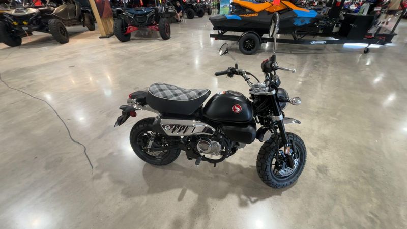New 2026 Honda MONKEY ABS Image 5