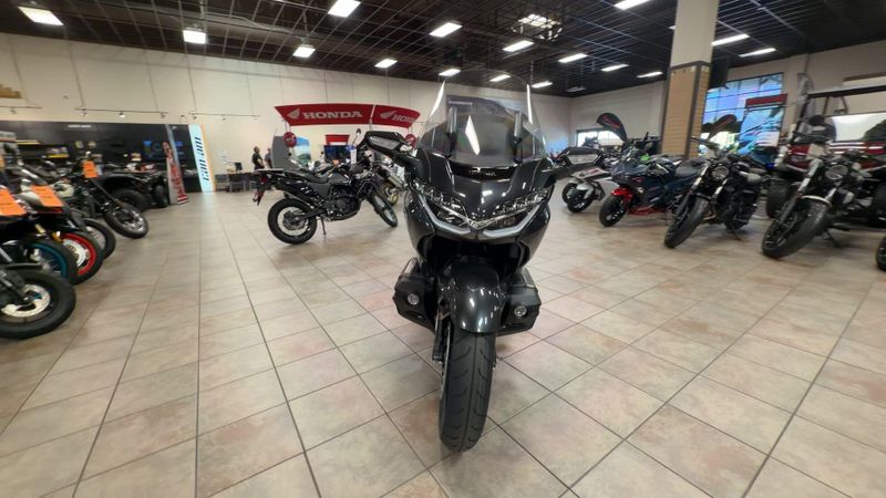 New 2026 Honda GOLDWING TOUR DCT Image 4