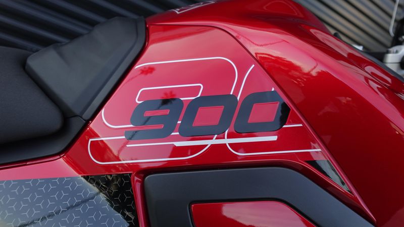 New 2025 Triumph Tiger 900 GT Pro 