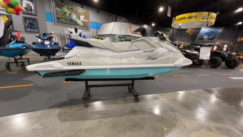2025 Yamaha VX CRUISER HO W/AUDIO  in a PEARL/MINT exterior color. Del Amo Motorsports of Redondo Beach (424) 390-7811 delamomotorsports.com 