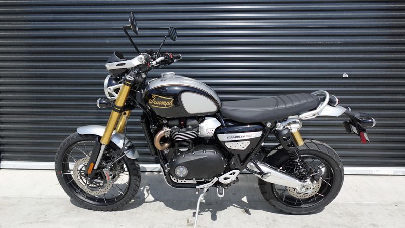 New 2025 Triumph Scrambler 1200 XE 