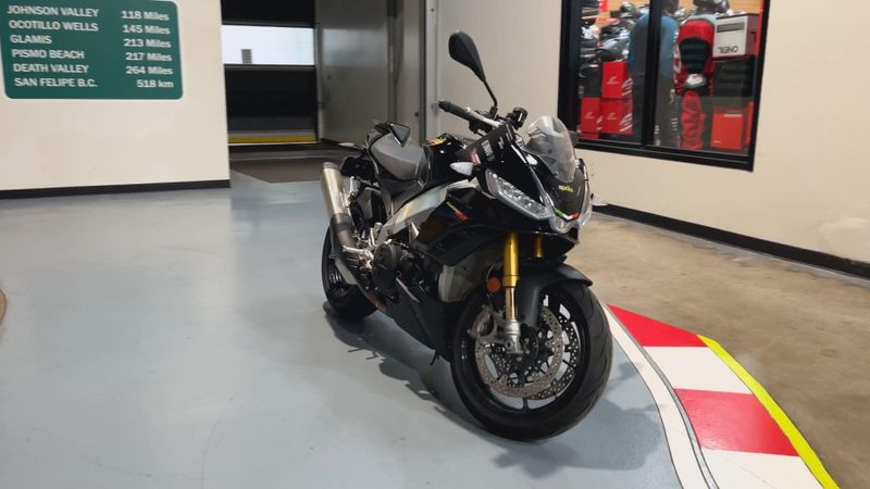 Used 2022 Aprilia Tuono V4 Factory 1100 Image 7