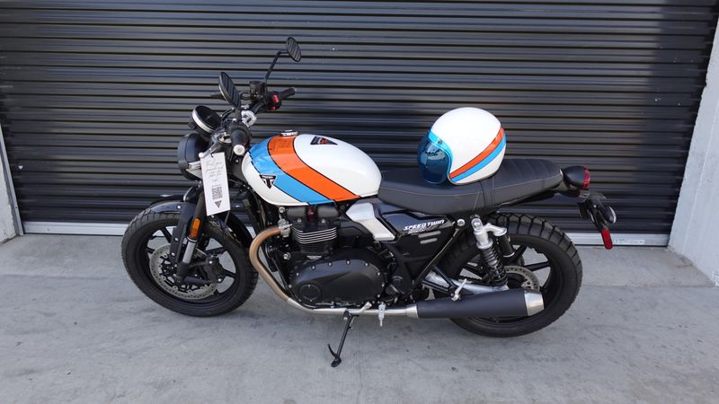 New 2025 Triumph Speed Twin 900 Base 