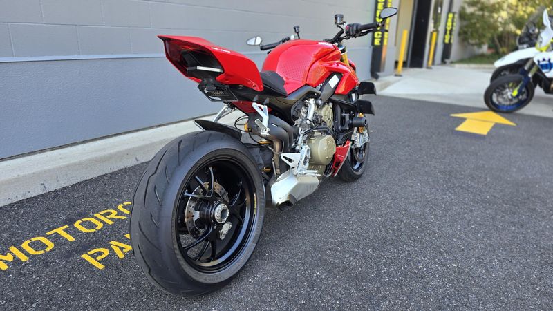 Used 2021 Ducati STREETFIGHTER V4S 