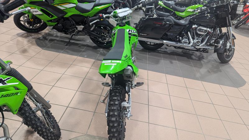 2025 Kawasaki KLX140RImage 9