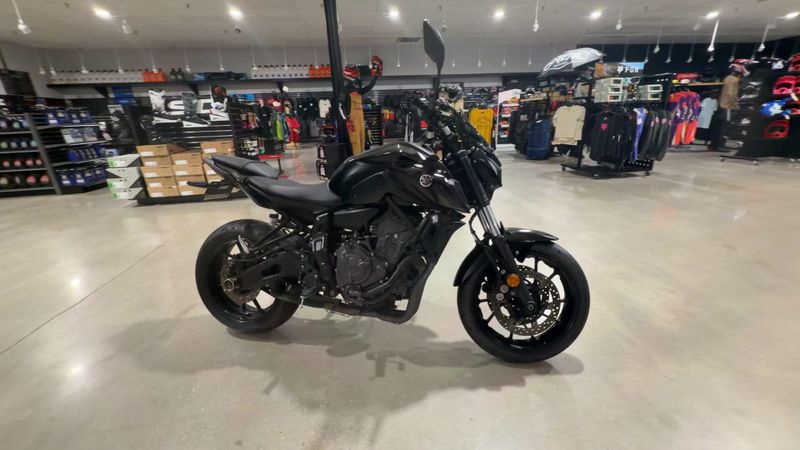Used 2024 Yamaha MT 07 Image 2