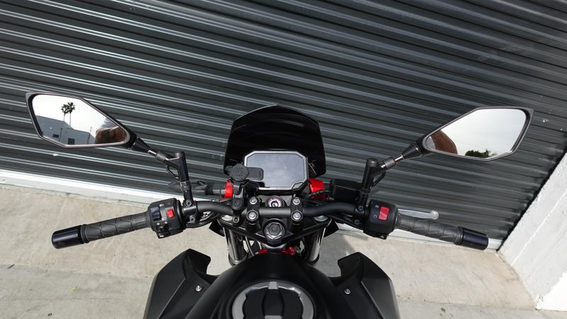 Used 2025 Kawasaki Z500 SE ABS 