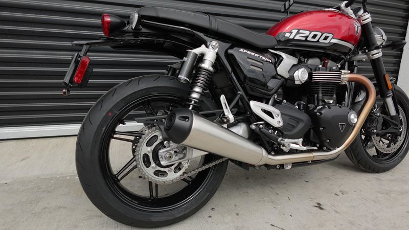 New 2025 Triumph Speed Twin 1200 