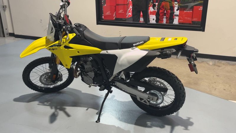 2025 Suzuki DR-Z4S Image 5