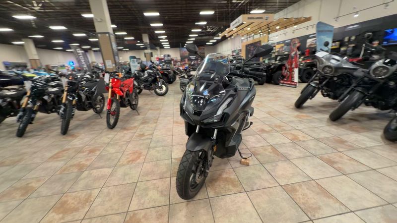 New 2027 Honda ADV160 Image 4