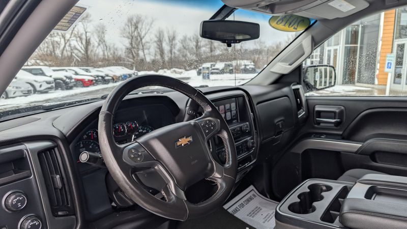 Used 2018 Chevrolet Silverado 1500 LTImage 14