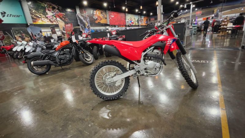 2025 Honda CRF250F Image 9
