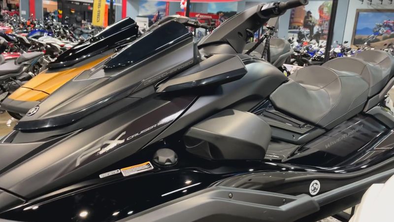 New 2025 Yamaha FX CRUISER SVHO W/AUDIO Image 7