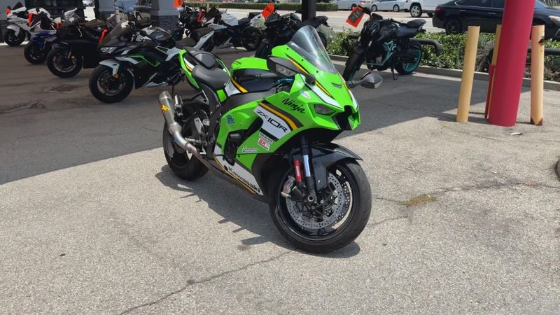 Used 2025 Kawasaki NINJA ZX 10R ABS KRT EDITION Image 2