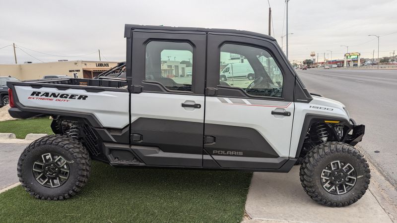 2025 Polaris RANGER CREW XD 1500 NORTHSTAR EDITION ULTIMATE GHOST WHITE METALLIC SMOKEImage 2