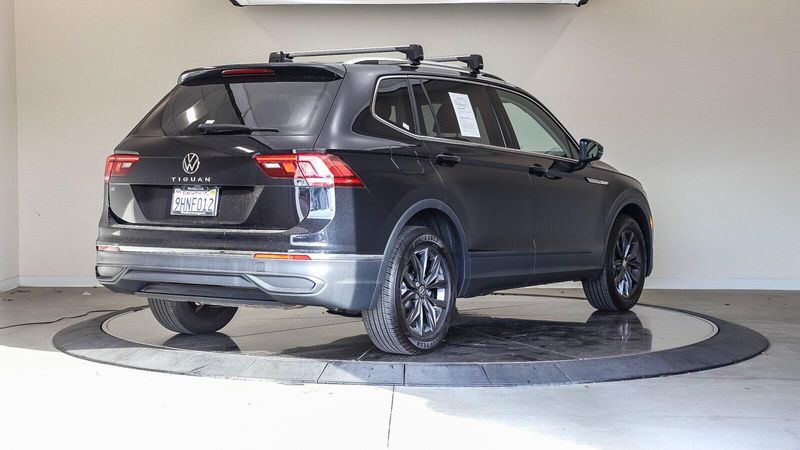 2023 Volkswagen Tiguan 2.0T SEImage 5