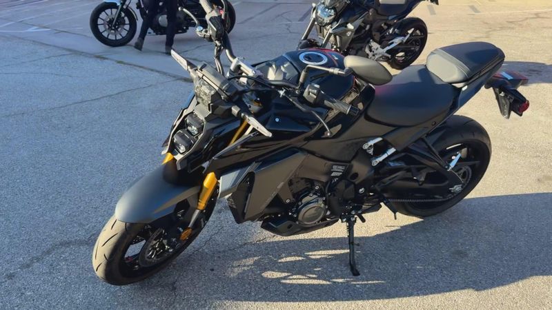 Used 2023 Suzuki GSX-S1000 Image 4