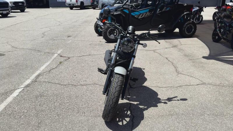 New 2026 Honda REBEL 300 E-CLUTCH Image 7