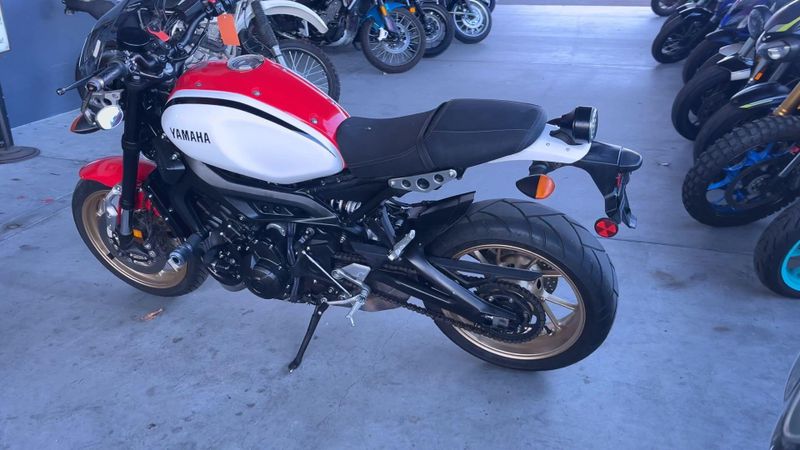 Used 2021 Yamaha XSR900 Image 2
