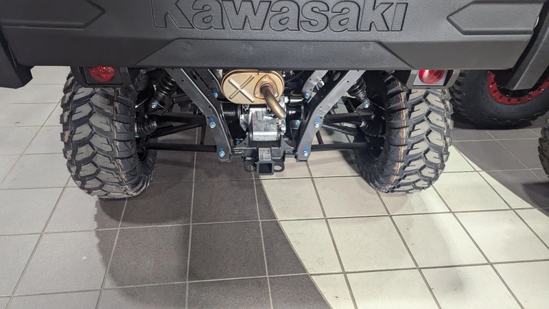 2025 Kawasaki MULE PROFXT 820 EPS TIMBERLINE GREENImage 15