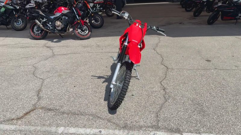New 2027 Honda CRF125F BIG WHEEL Image 3