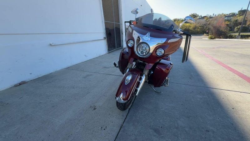 Used 2017 Indian Motorcycle Roadmaster Image 4
