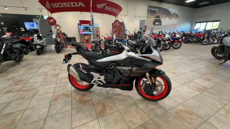 New 2026 CFMOTO 450SS Image 2