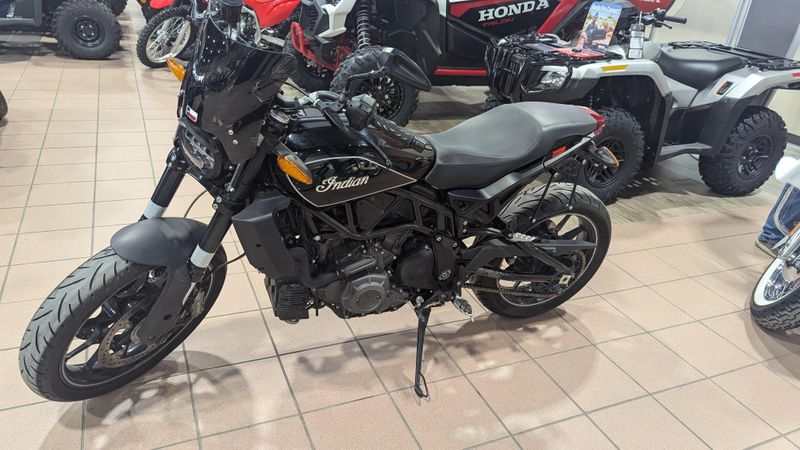 2019 Indian Motorcycle FTR 1200 THUNDER BLACK 49ST BASEImage 4