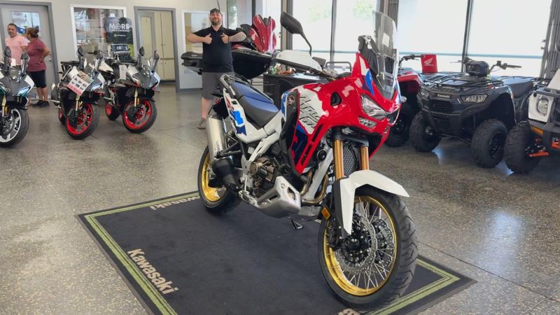 New 2026 Honda AFRICA TWIN ADV SP ES DCT Image 2