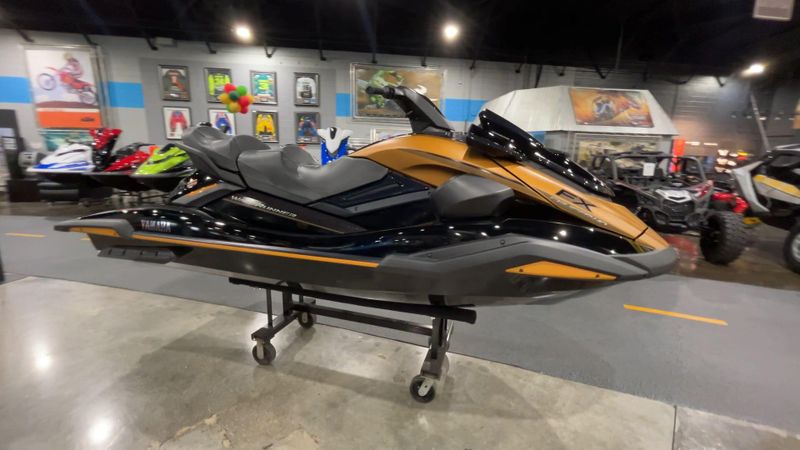 2025 Yamaha FX CRUISER HO W/AUDIO  in a COPPER/BLACK exterior color. Del Amo Motorsports of Redondo Beach (424) 390-7811 delamomotorsports.com 