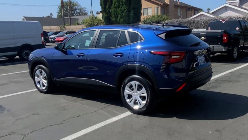 Used 2024 Chevrolet Trax LSImage 7