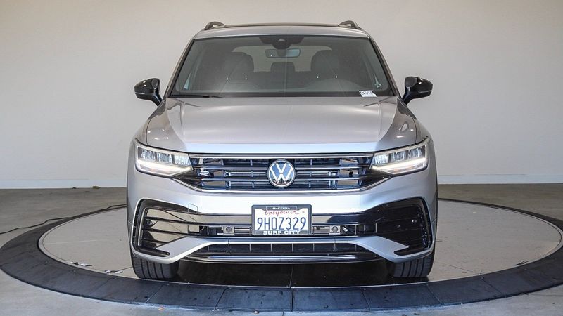 2023 Volkswagen Tiguan 2.0T SE R-Line BlackImage 7