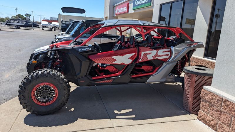 2025 Can-Am MAVERICK MAX XRS 72 TURBO RR FIERY RED AND HYPER SILVERImage 4