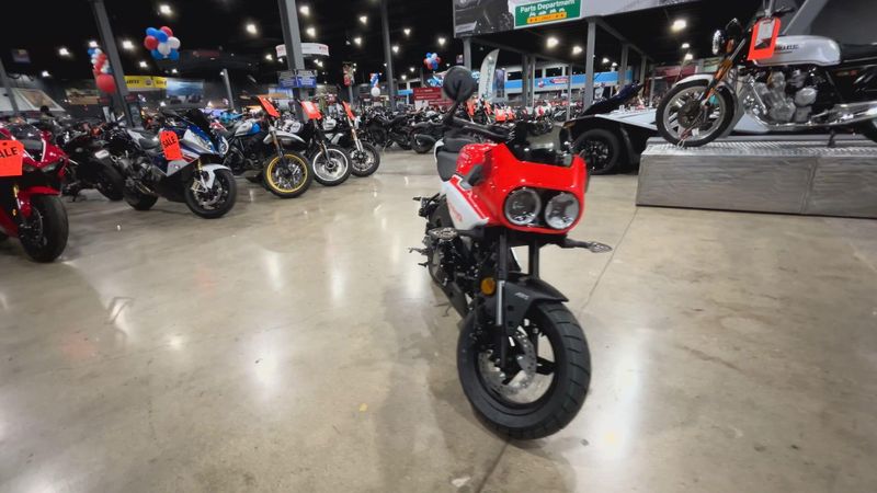 2025 CFMOTO PAPIO SS Image 3
