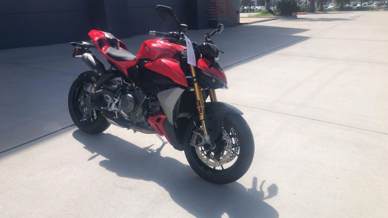 New 2026 Ducati STREETFIGHTER V2 S 896 Image 2