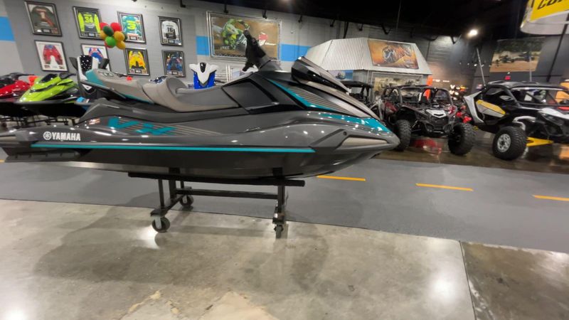 2023 Yamaha VX CRUISER  in a CARBON/TITAN exterior color. Del Amo Motorsports of Redondo Beach (424) 390-7811 delamomotorsports.com 