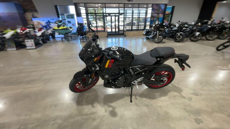 New 2026 Suzuki GSX-8TT Image 7