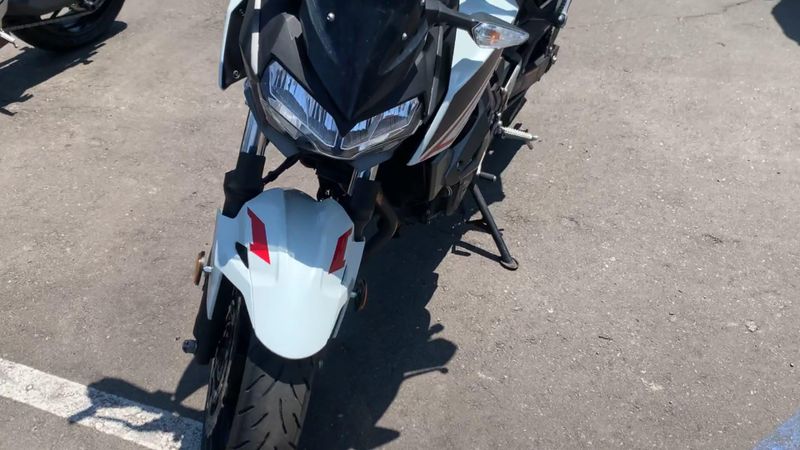 Used 2023 Kawasaki Z400 ABS Image 3