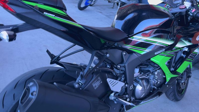 Used 2017 Kawasaki NINJA ZX-6R KRT EDITION Image 4