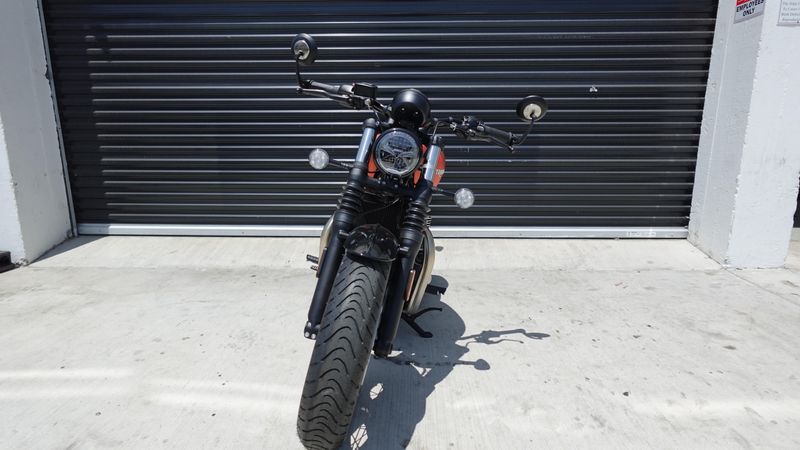 New 2025 Triumph Bonneville Bobber  Base 