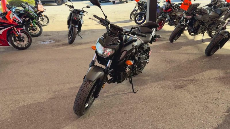 Used 2019 Yamaha MT 07 Image 8
