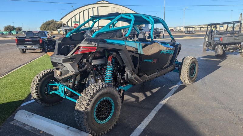 2025 Polaris RZR PRO R 4 ULTIMATE BLACK CRYSTAL AND RADIANT GREENImage 6