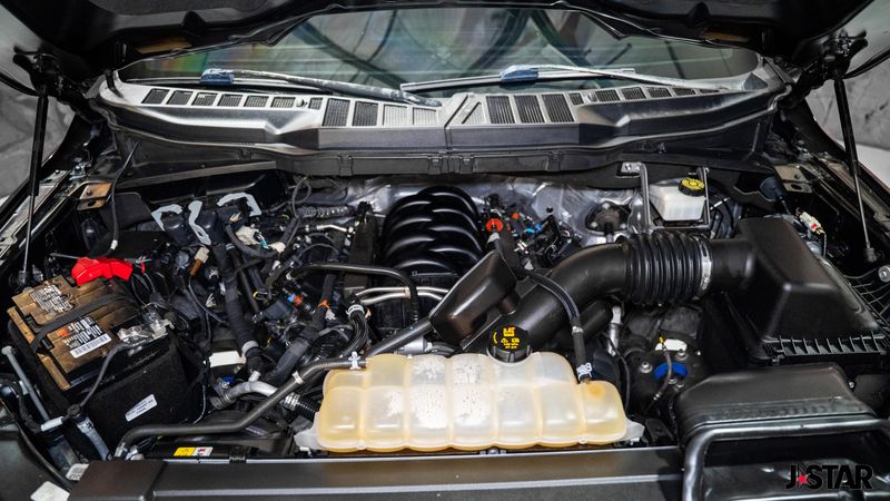 2022 Ford F-150 XLT photo 13
