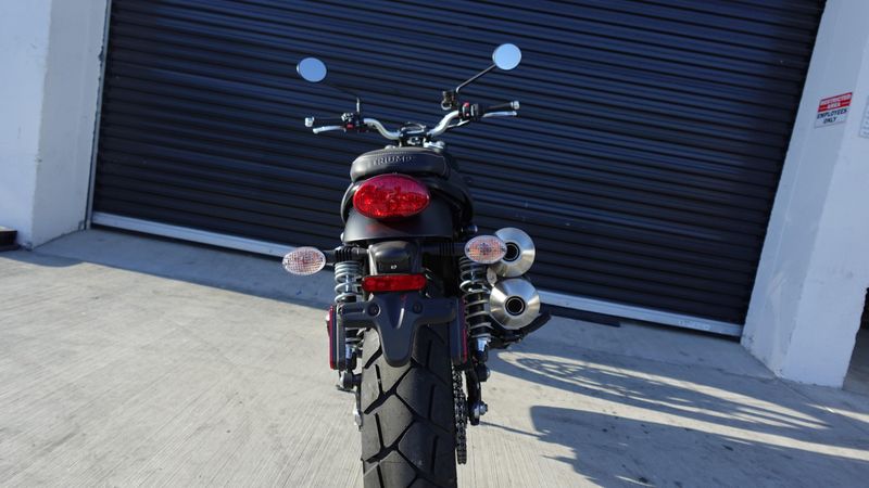 New 2025 Triumph Scrambler 900 Euro 5a Base 