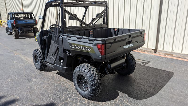 2025 Polaris RANGER 1000 EPS SAGE GREENImage 10